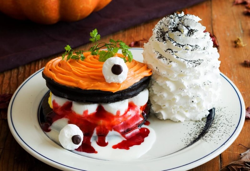 Eggs 'n Things　2019ハロウィンメニュー　パンプキンモンスター パンケーキ