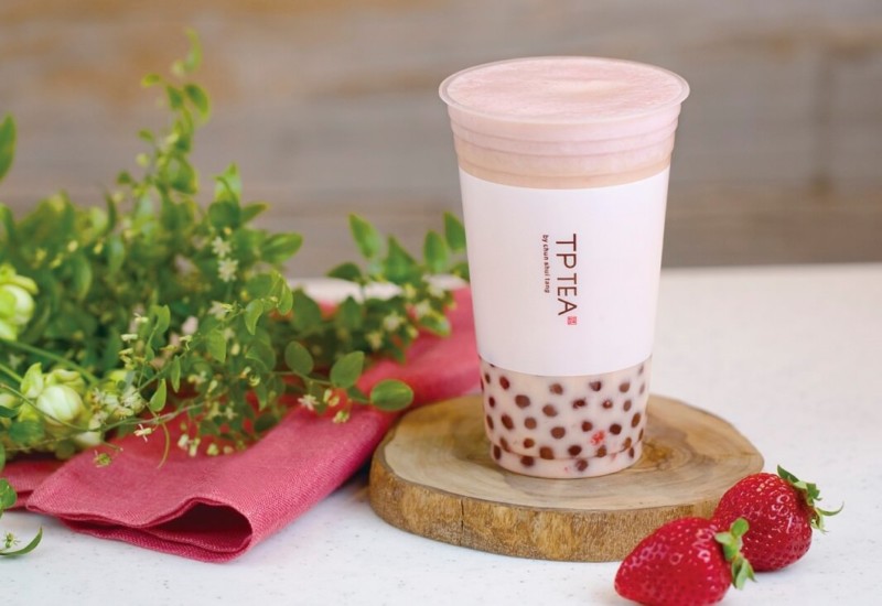 春水堂のテイクアウト専門店「TP TEA」『タピオカ苺ラテ』
