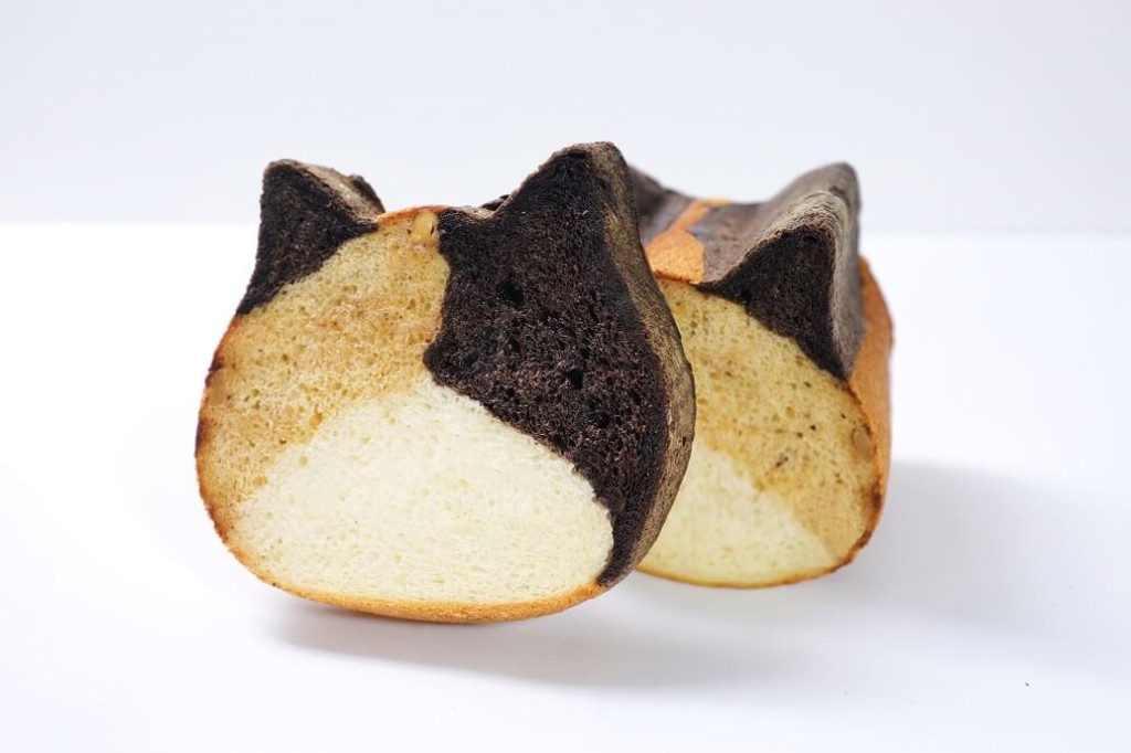 ねこねこ食パン 三毛猫
